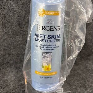 Jergens Wet Skin Moisturizer w/ Monoi Oil NEW 10 FL OZ